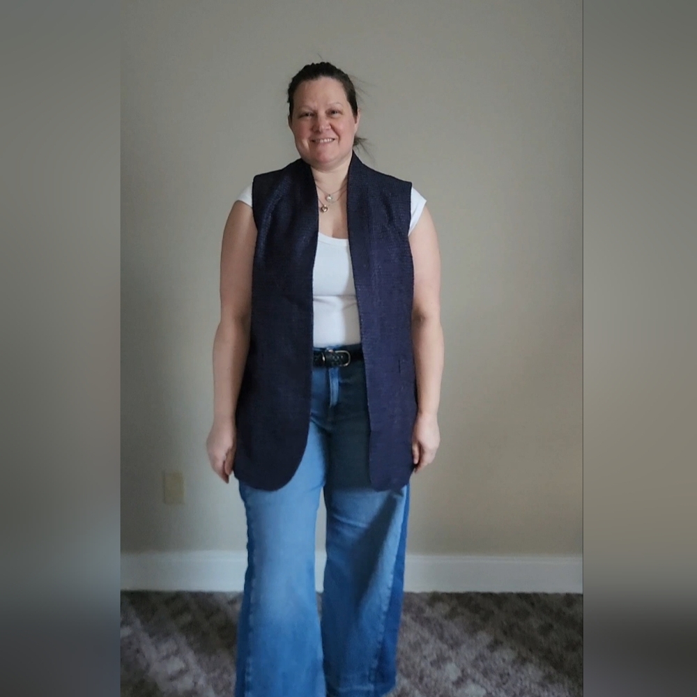 Anne Klein Tailored Metallic Long Vest. Indigo Blue. Slight Shimmer. Size 16.